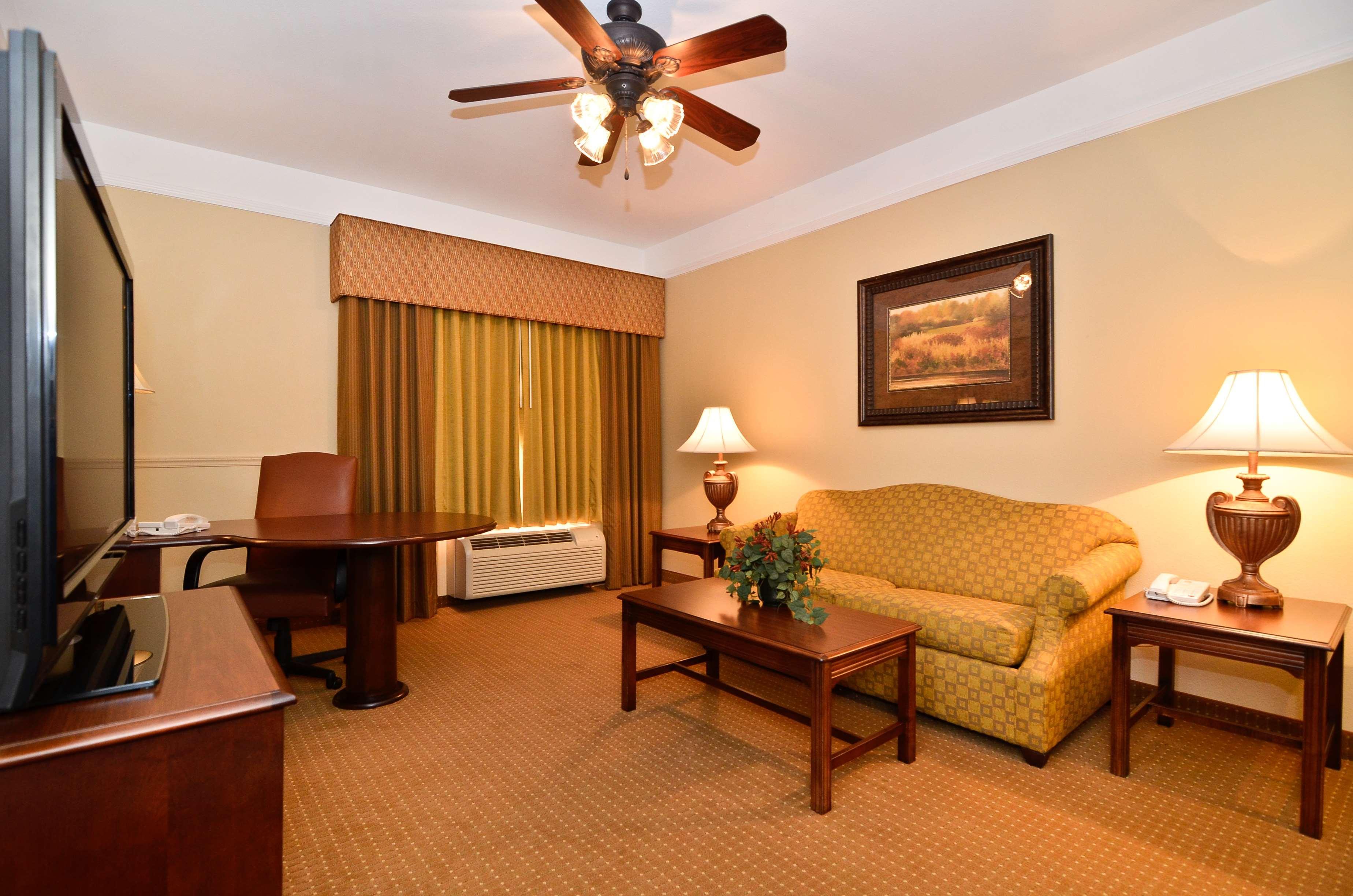 Western Monica Royale & Hotel Greenville