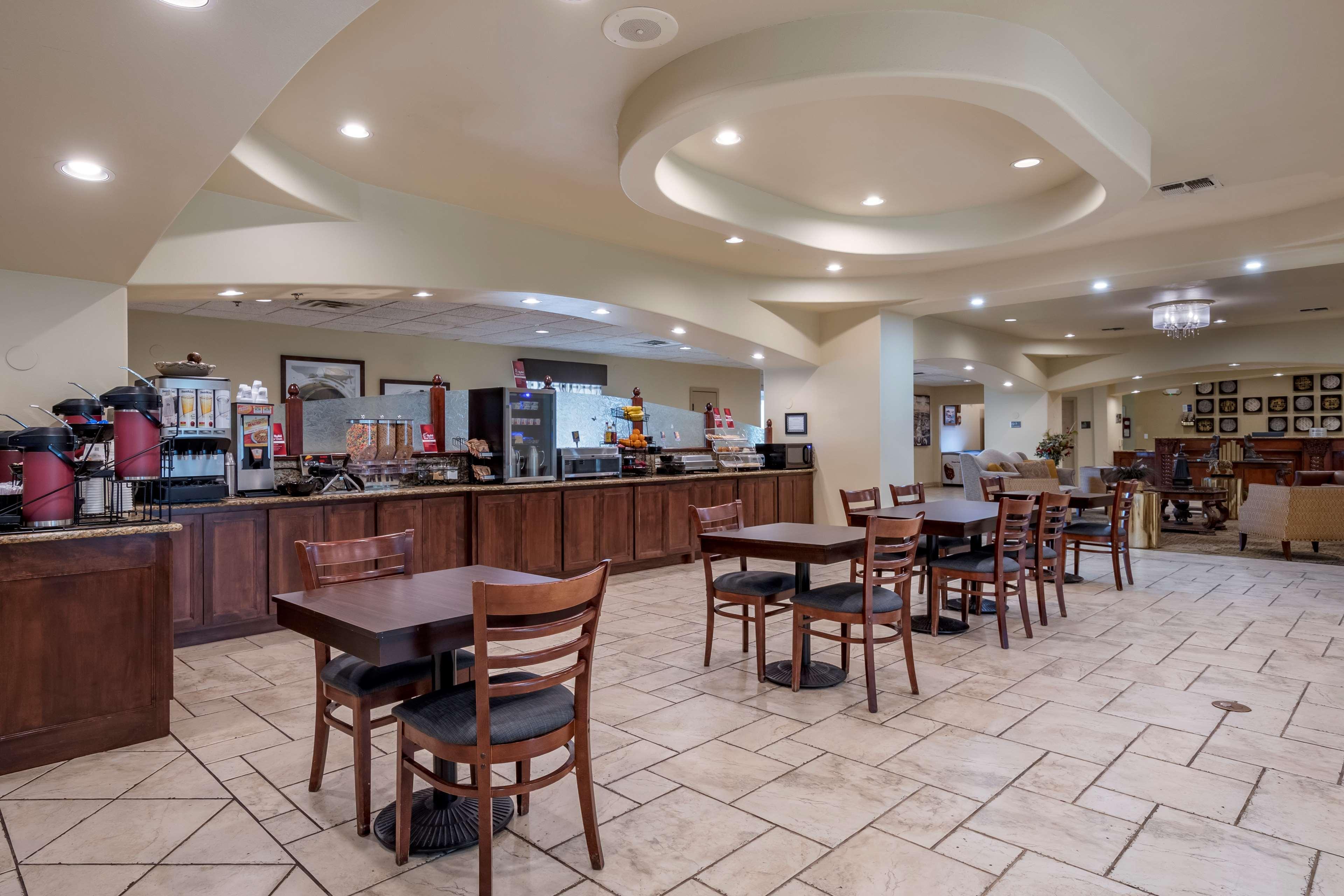 Hotel Western Monica Royale &